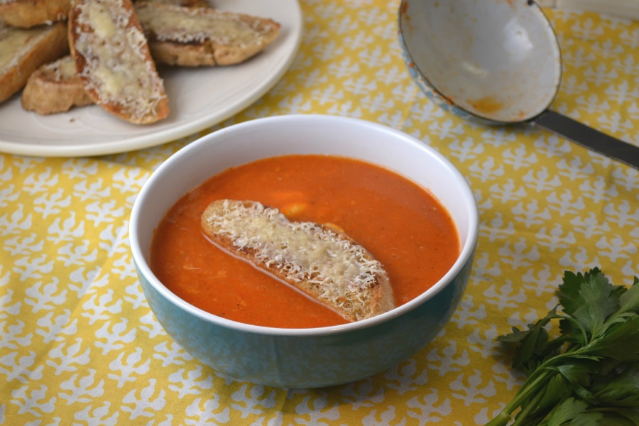 Tomato Soup with Egg